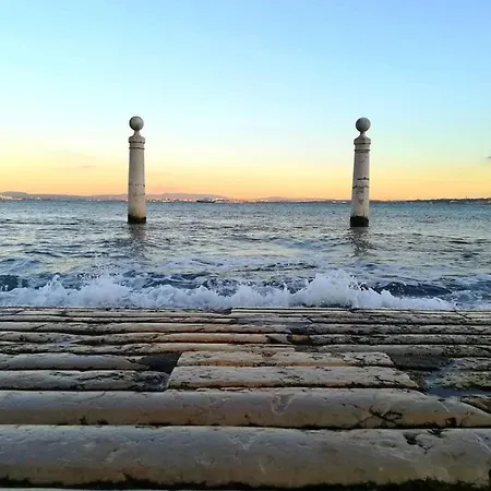 Alfama Historical Stylish 1 Br Appartement *