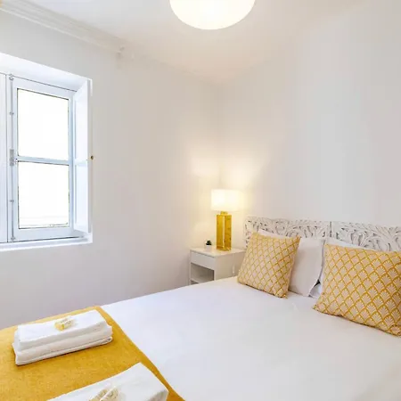 Alfama Historical Stylish 1 Br