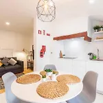 아파트 Alfama Historical Stylish 1 Br *
