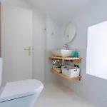 Alfama Historical Stylish 1 Br 리스본